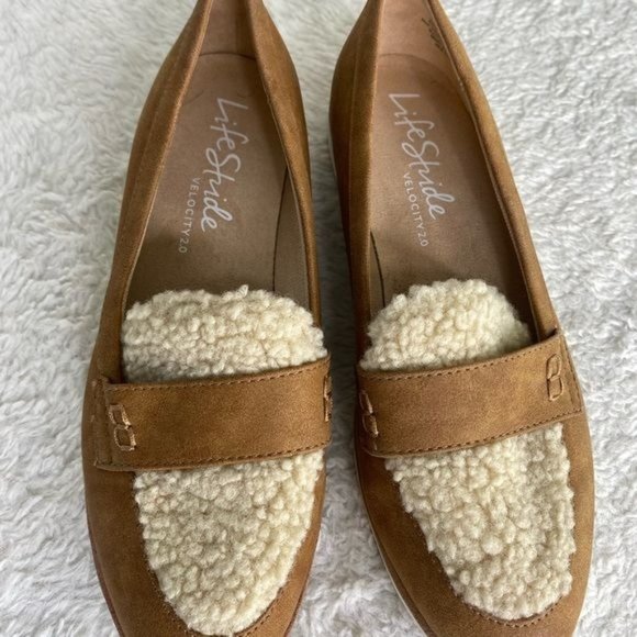 Life stride Womens slip on loafers tan faux fir brown tan size 6.5 - Picture 2 of 10